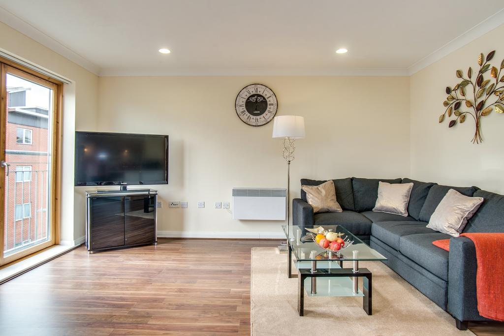 Mica Point City Centre Apartment Бірмінгем Екстер'єр фото